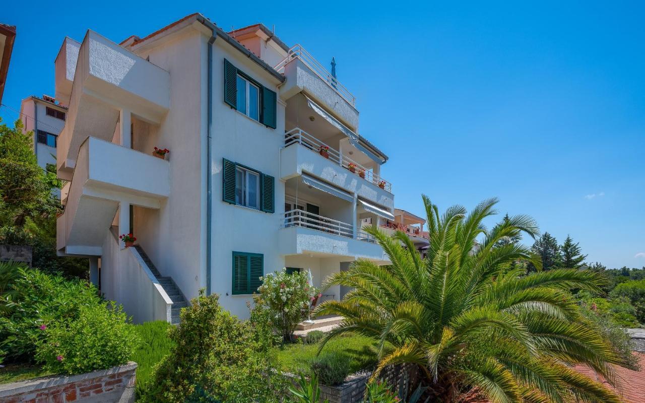 Apartments With Wifi Rabac, Labin - 17739 エクステリア 写真